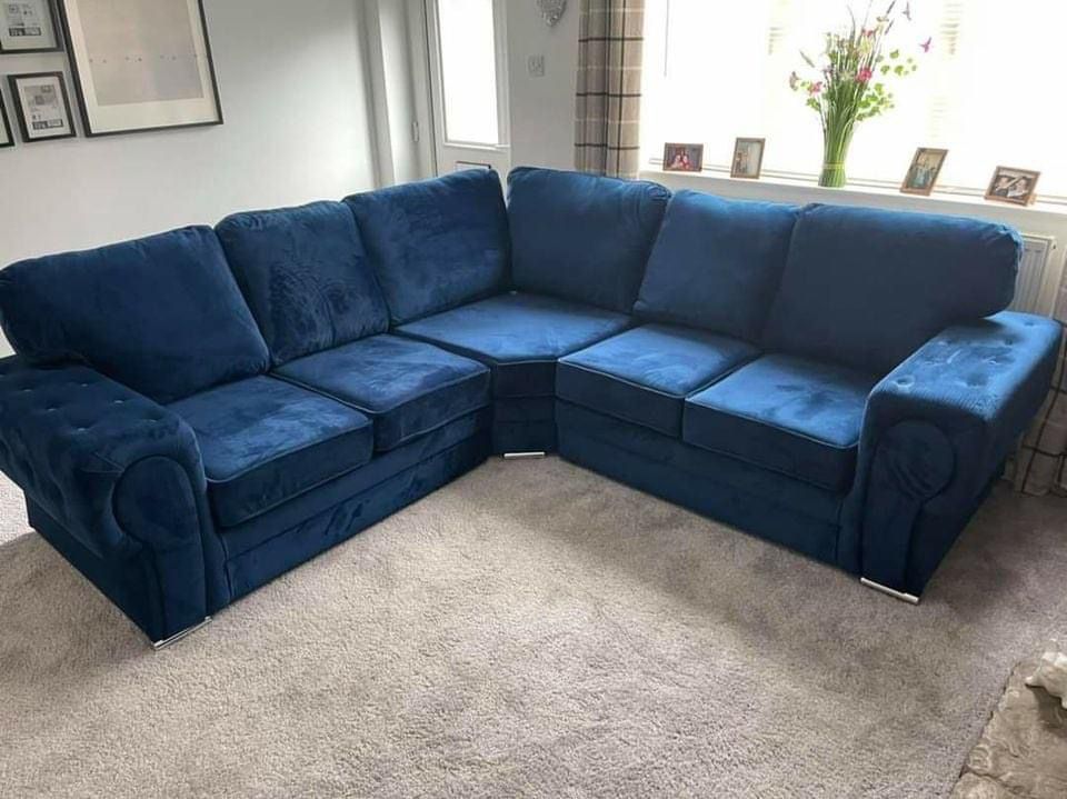 Vegas Chesterfield Blue Plush Velvet 5 Seater Corner Sofa – Luxury Modern Family Corner Sofa UK