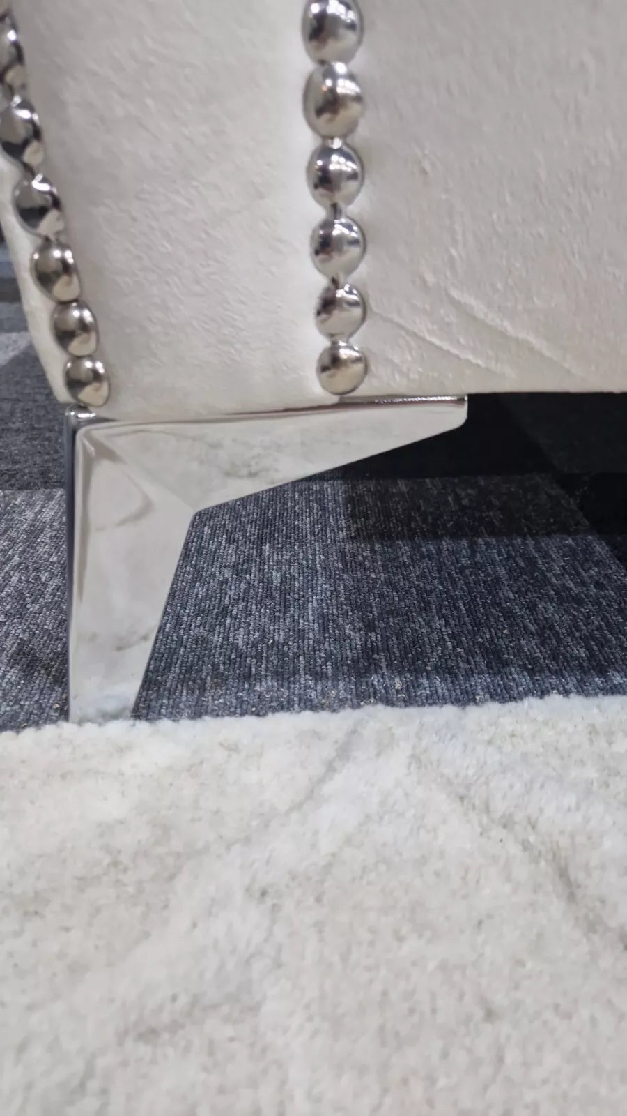 Elegance Chesterfield Sofa 3+2 Cream () LTD