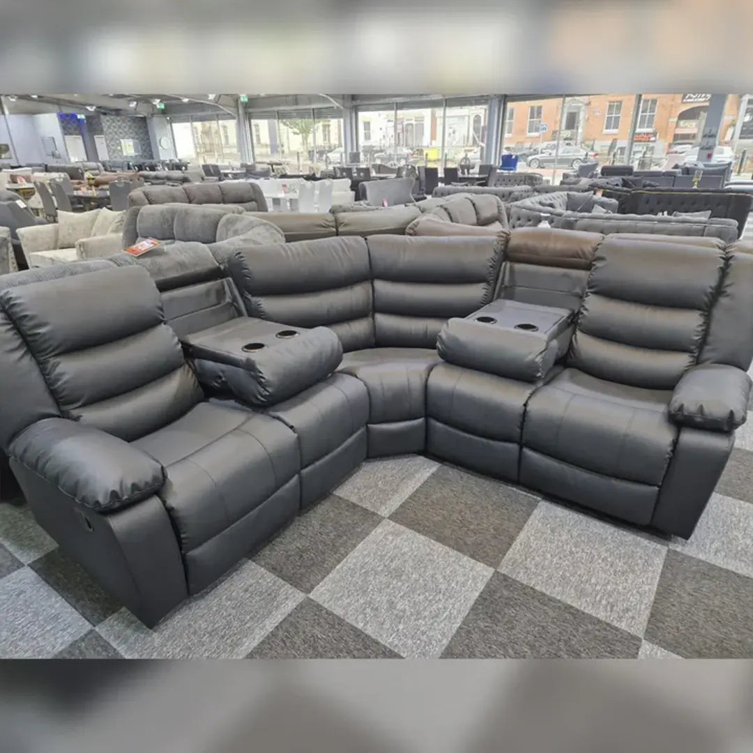 Leather Corner sofa (230cmx230cm)