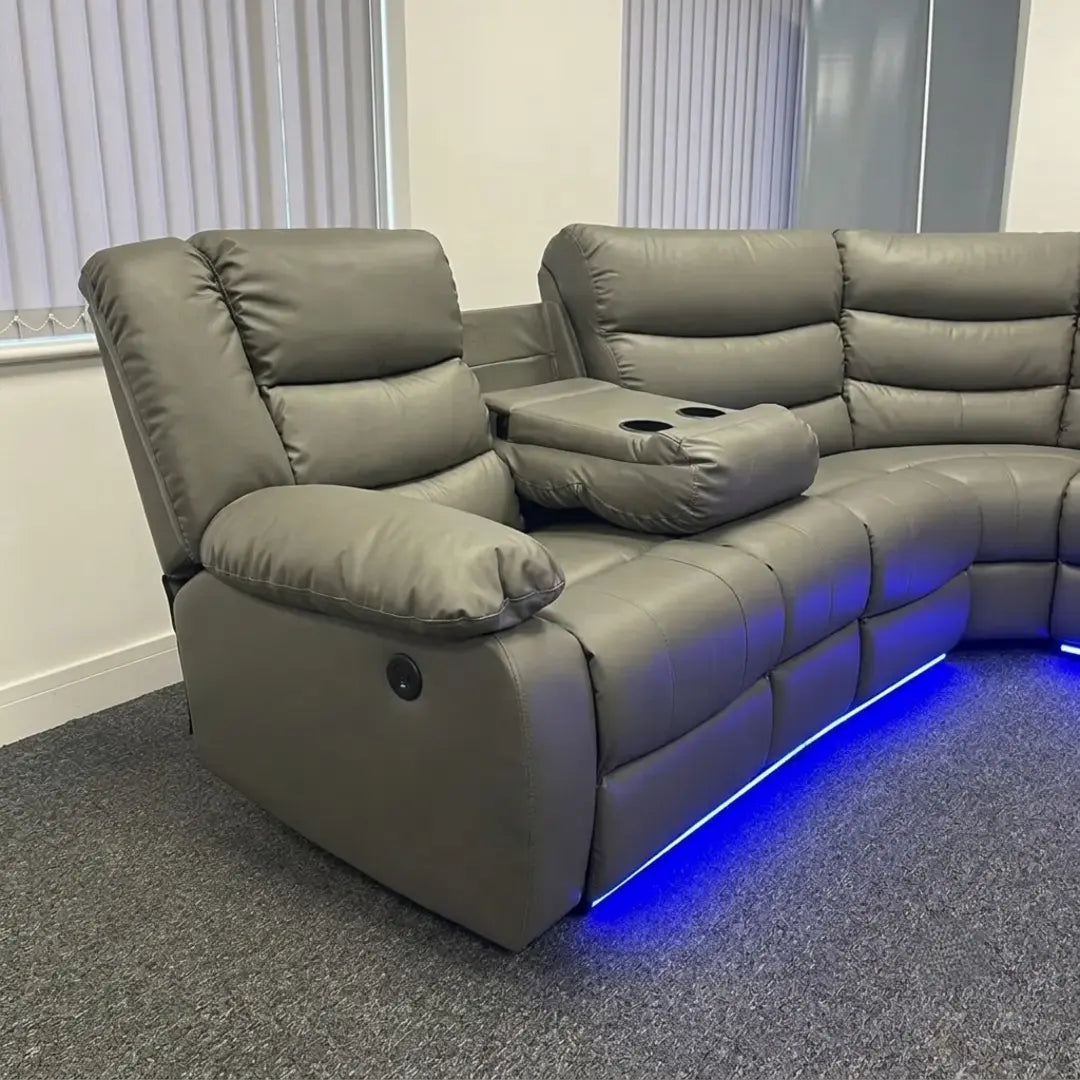 Leather Corner sofa (230cmx230cm)
