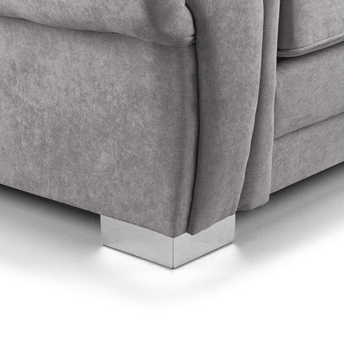 Verona scatter back arm chair